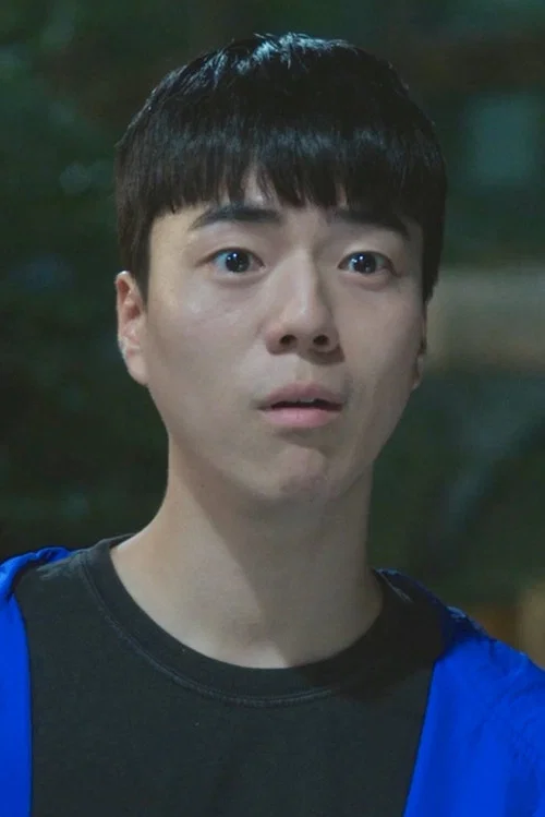Photo of Chun Myung-woo