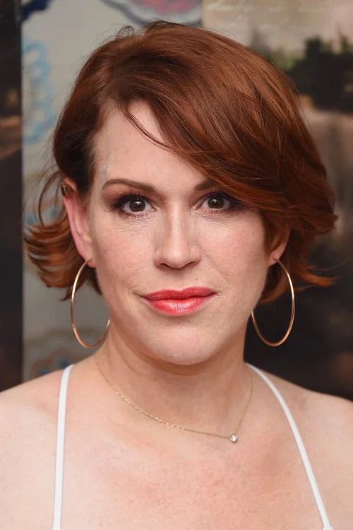 Photo of Molly Ringwald
