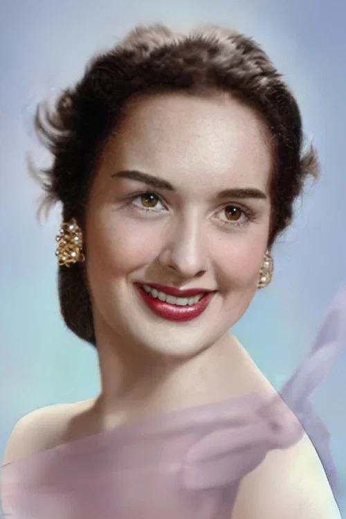 Photo of Gloria Romero