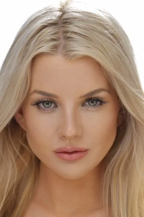 Photo of Baylee Curran
