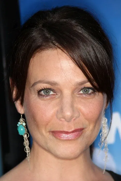 Photo of Meredith Salenger