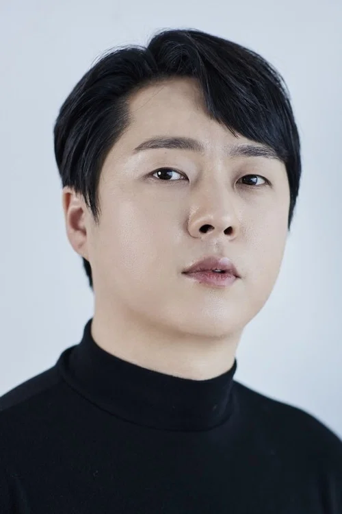 Photo of Moon Byeong-ju