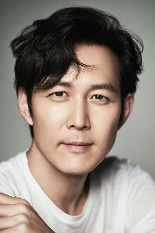 Photo of Lee Jung-jae