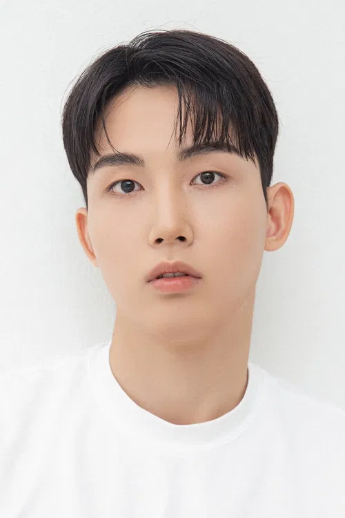 Photo of Moon Si-hwan