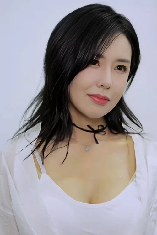 Photo of Yi Mo