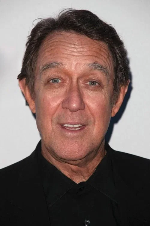 Photo of Larry Pine