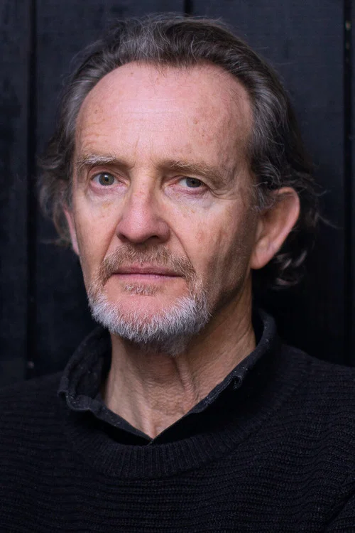 Photo of Anton Lesser