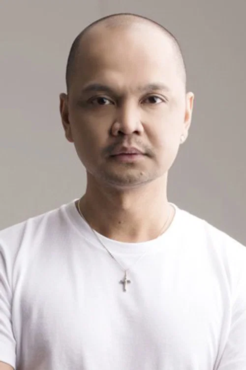 Photo of Chris Cahilig