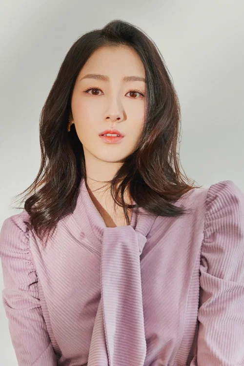 Photo of Julia Ye