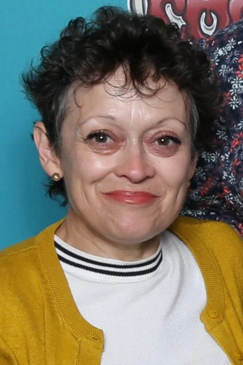 Photo of Lisa Burns