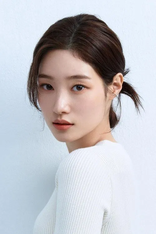 Photo of Jung Chae-yeon