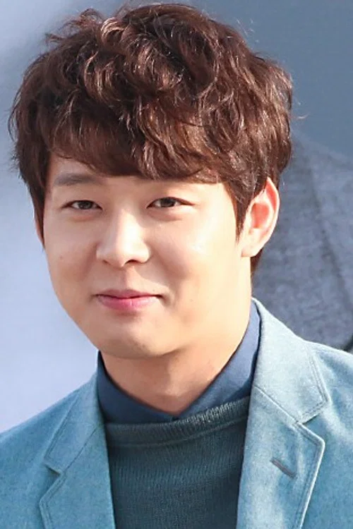 Photo of Park Yoo-chun
