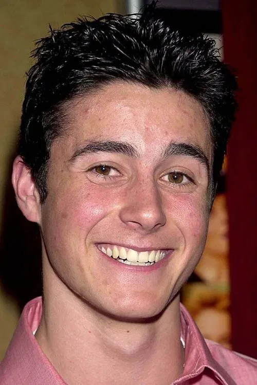 Photo of Eli Marienthal