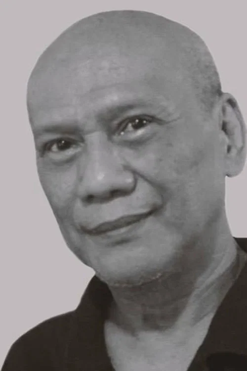 Photo of Armando Lao