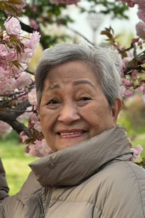 Photo of Lucy Quinto