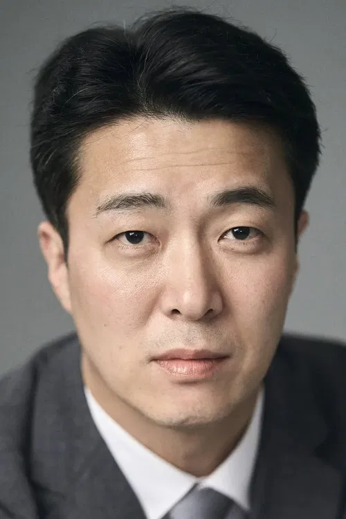 Photo of Kang Myung-soo