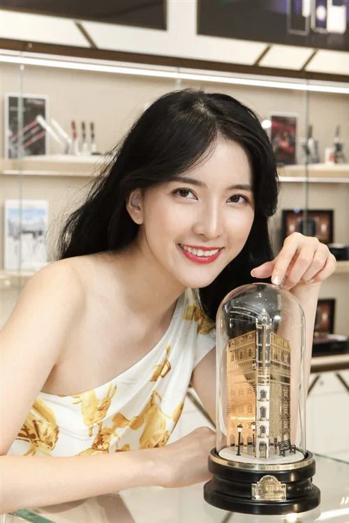 Photo of Andrea Chen