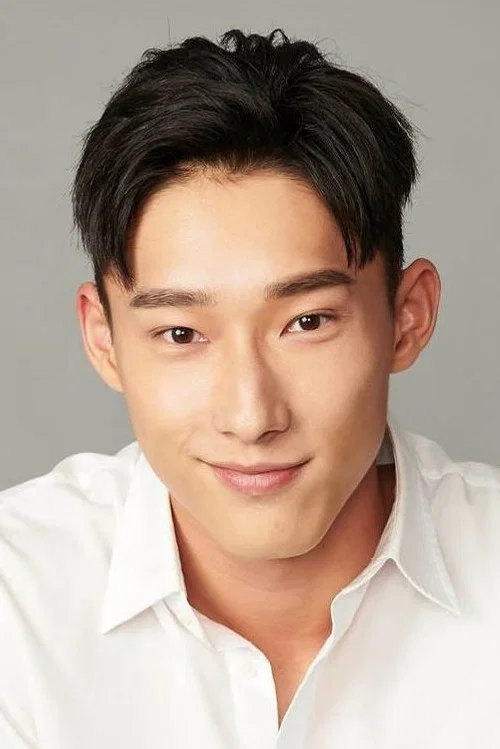Photo of Dean Tong