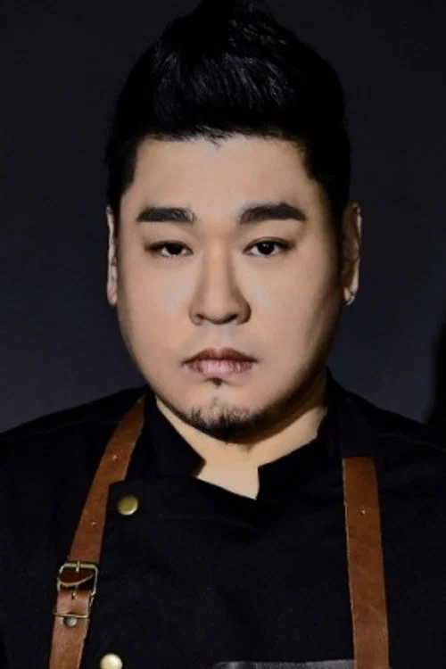 Photo of Raymon Kim