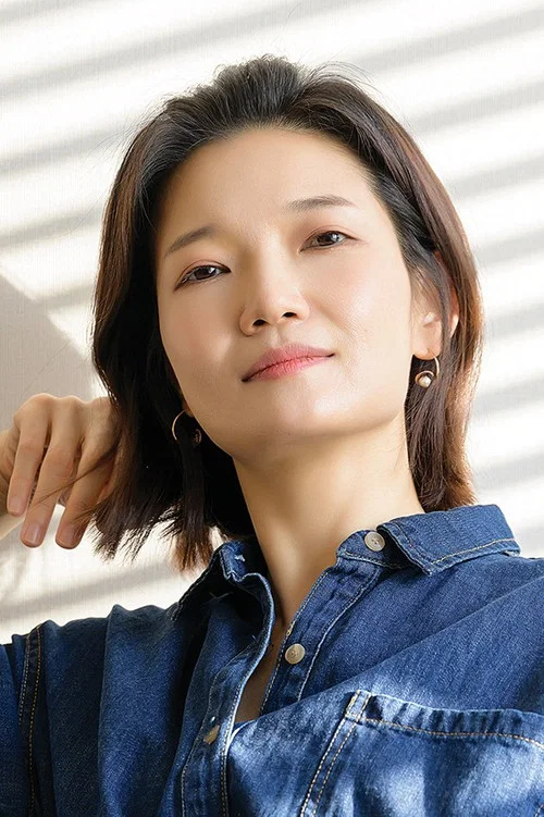 Photo of Hwang Jin-young