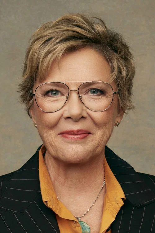 Photo of Annette Bening