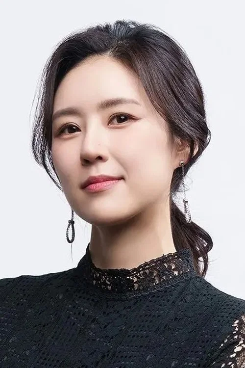 Photo of Chae Si-hyun