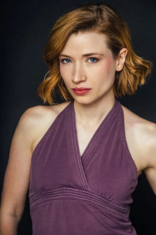 Photo of Amanda Jaros
