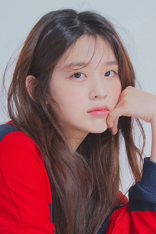 Photo of Kim Si-eun