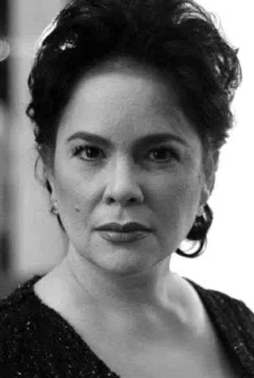 Photo of Jaclyn Jose