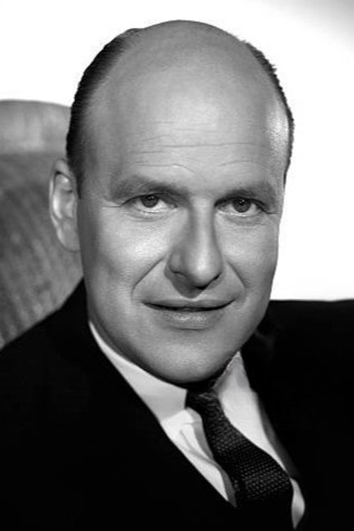 Photo of Werner Klemperer