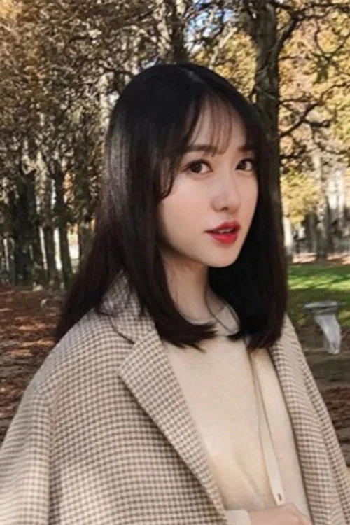 Photo of 卢洁云
