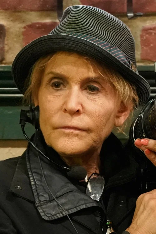 Photo of Nancy Schreiber