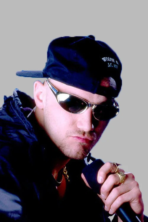 Photo of Kelly Wolfe