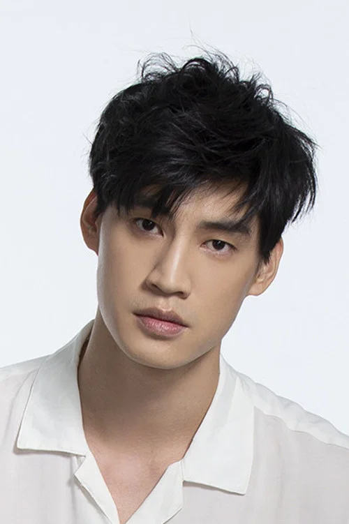 Photo of Wes Lo