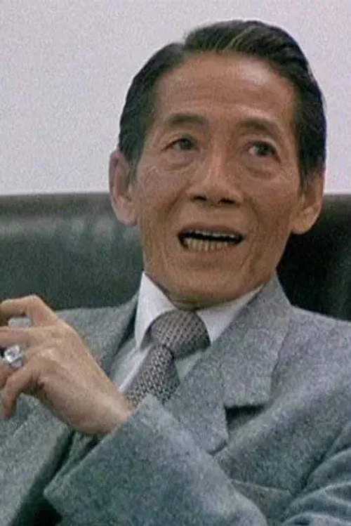 Photo of Sek Yin-Tsi