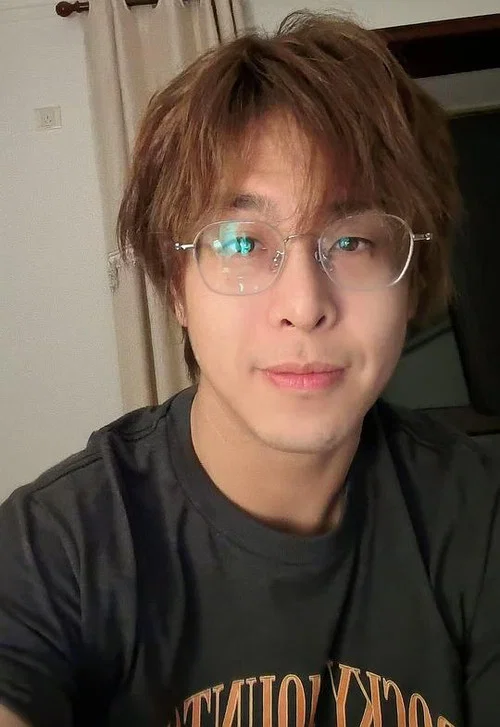 Photo of 屈亦å¼