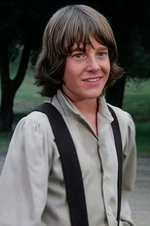 Photo of Lindsay Kennedy