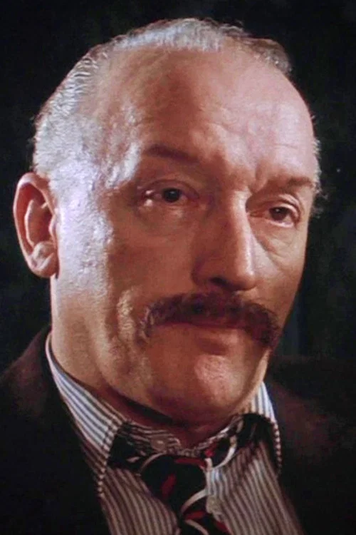Photo of Geoffrey Weeks
