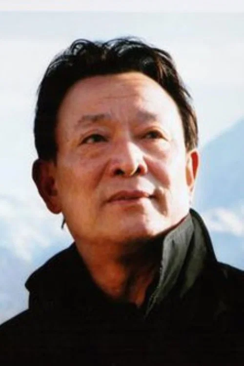 Photo of Shi Weijian