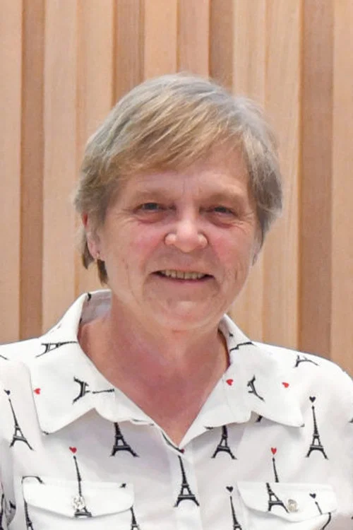 Photo of Ellen Rutter