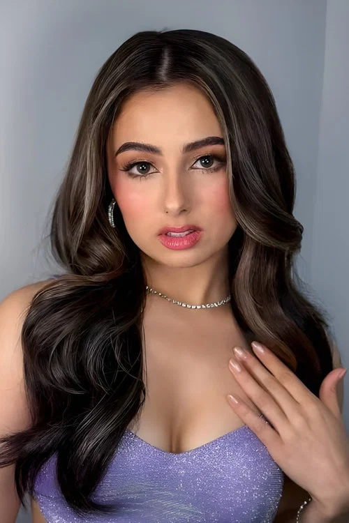 Photo of Shanaia Gomez