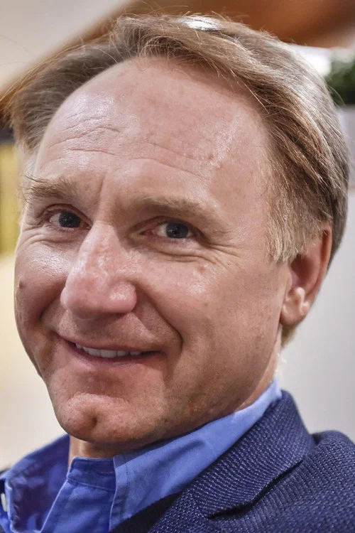 Photo of Dan Brown