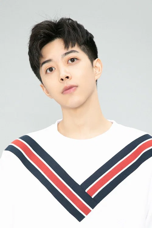 Photo of Zhu Junlin
