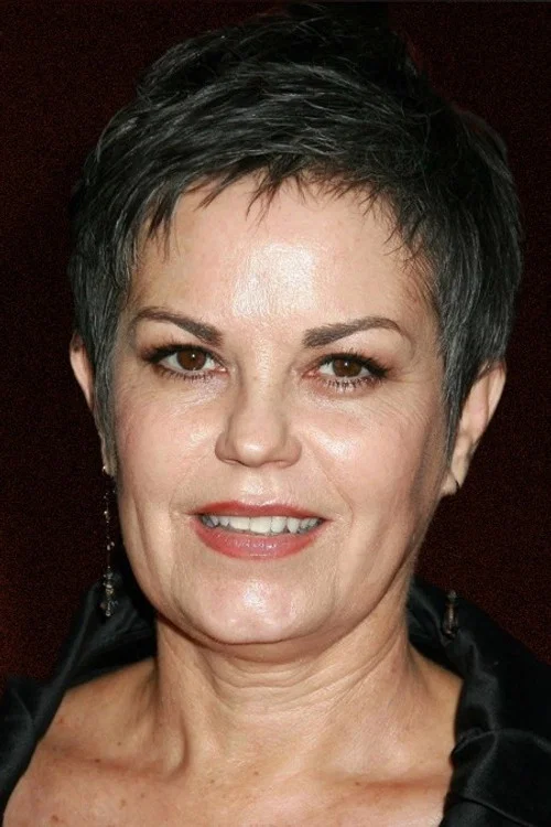 Photo of Nancy Oliver