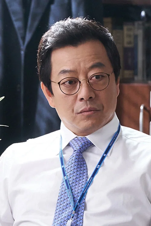 Photo of Lee Ki-young
