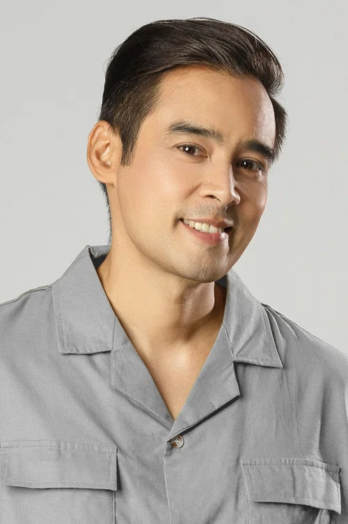 Photo of Joshua Zamora