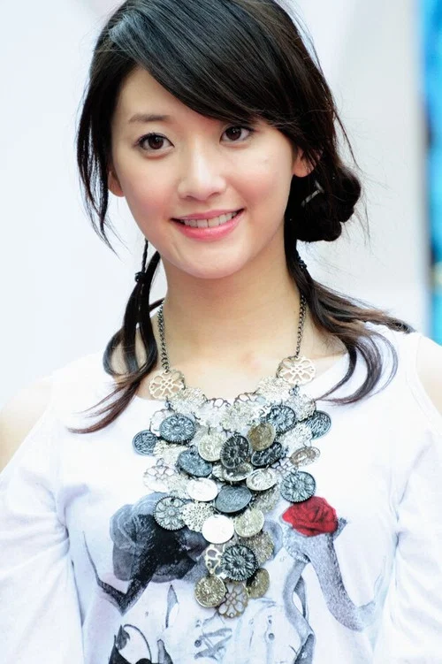Photo of Shara Lin