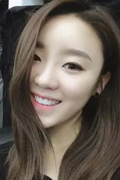 Photo of Zhang Yue