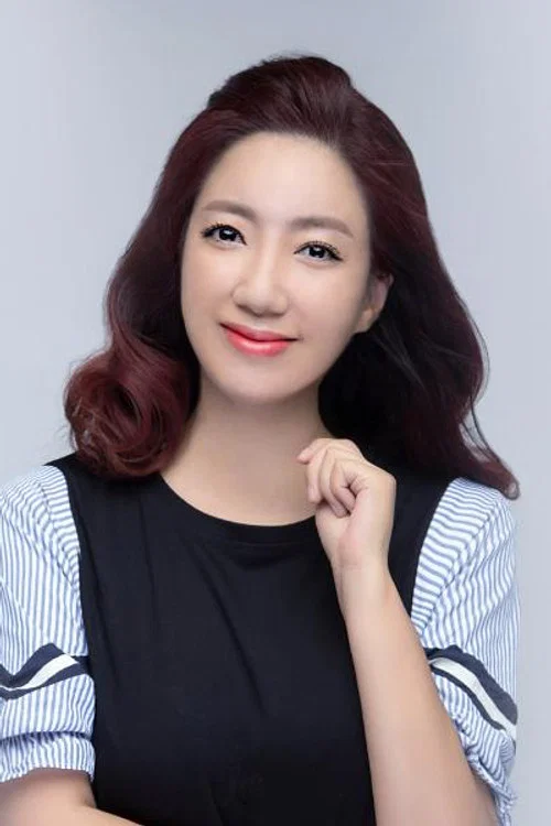 Photo of Yali Zhu