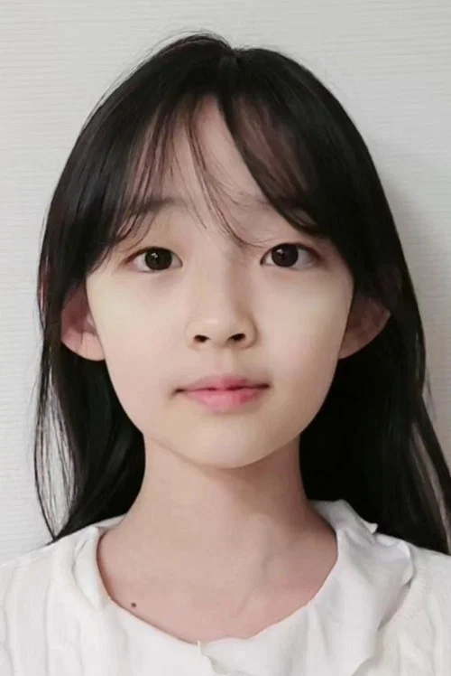 Photo of Song Ji-woo